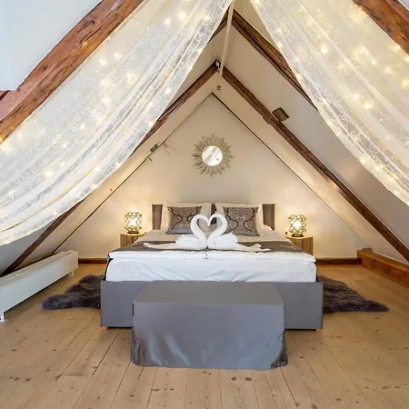 Rataskaevu Boutique - 7 Unique * Reval