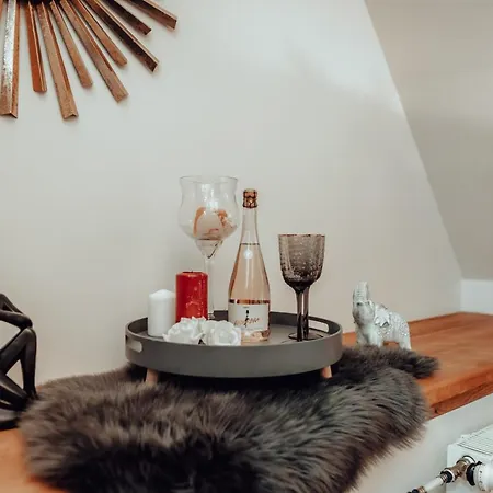 Rataskaevu Boutique - 7 Unique Apartment