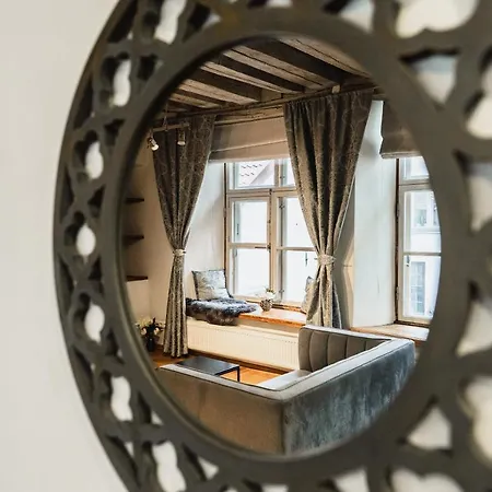 Rataskaevu Boutique - 7 Unique Apartment Tallinn