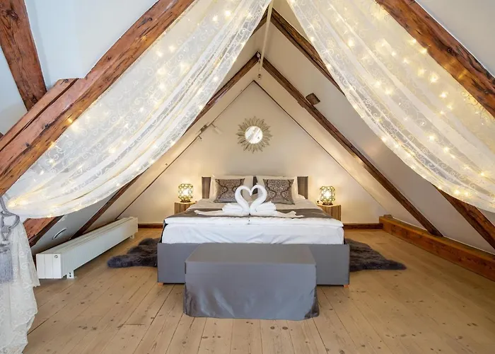 Rataskaevu Boutique - 7 Unique * Talin