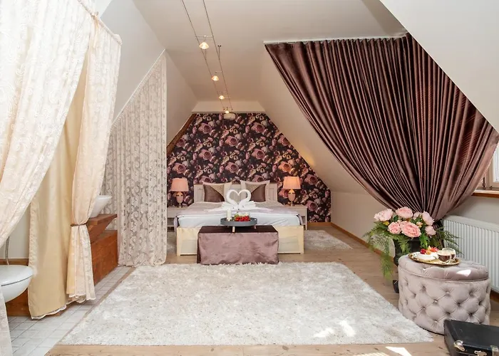 Rataskaevu Boutique - 7 Unique Tallinn