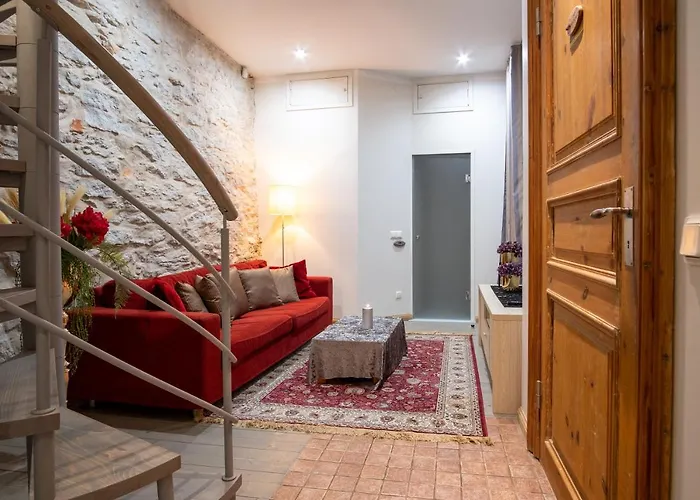 Rataskaevu Boutique - 7 Unique * Talin