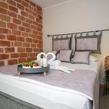 Rataskaevu Boutique - 7 Unique Apartman *