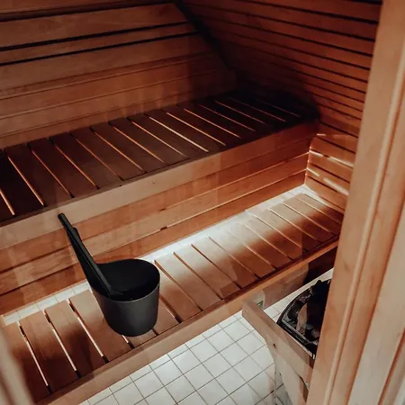 Rataskaevu Boutique - 7 Unique * Reval