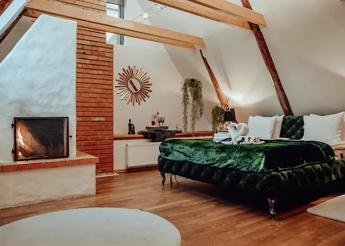 Rataskaevu Boutique - 7 Unique Apartment